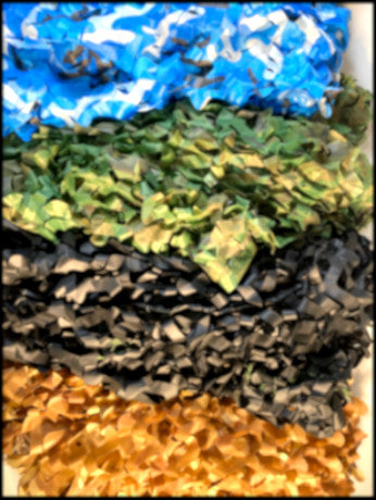 FILET DE CAMOUFLAGE DISPONIBLE EN DIFFÉRENTES TAILLES ET COULEURS