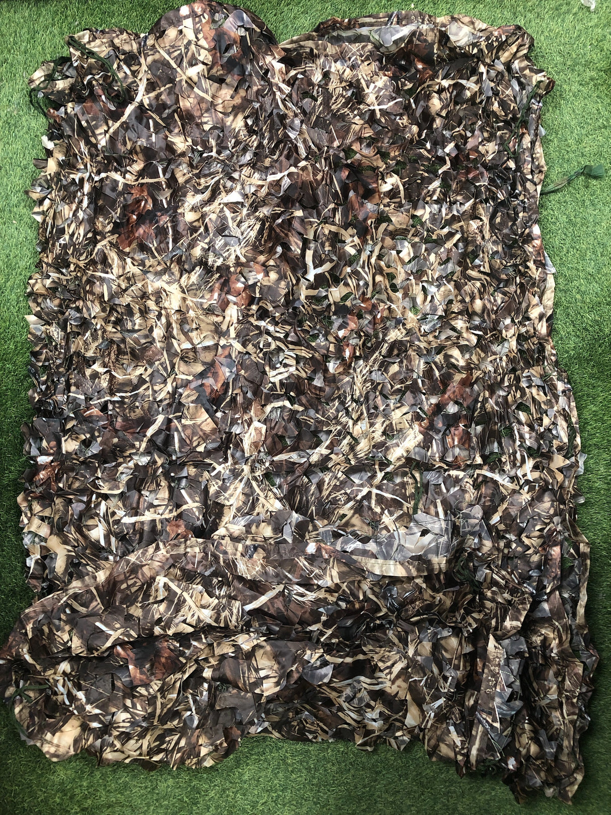 FILET DE CAMOUFLAGE – DISPONIBLE EN PLUSIEURS GRANDEURS