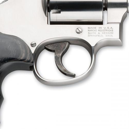 Smith and Wesson Model 686 Plus 3-5-7 Magnum Series