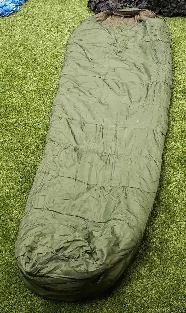 SLEEPING BAG -201T POLYESTER WATERPROOF HOLLOW  COTTON