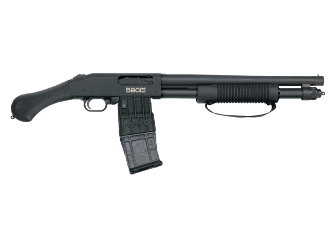 Mossberg 590m 12ga, 14,375 "Raptor Grip / Corn Cob Forerend w / Str