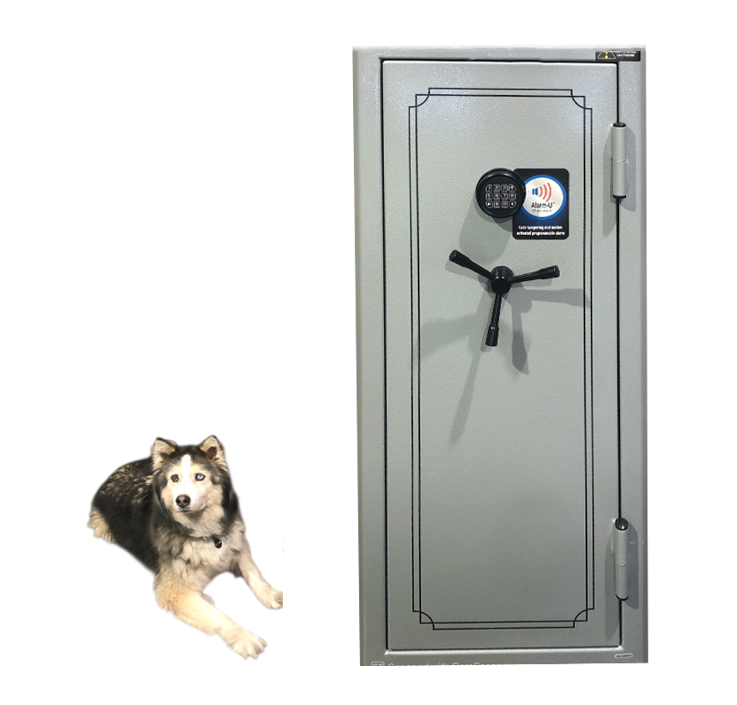 SAFEWELL GRIS – CAPACITÉ D'ARMES : 24 – DIMENSIONS : 1400 x 597 x 527 MM (23,5" x 20,75" x 55") – POIDS : 145,2 KG – RÉSISTANT À L'EAU ET AU FEU PENDANT 45 MINUTES - CHIEN NON-INCLUS